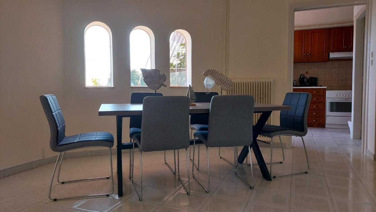 Dolphin 2 Apartment Артемида Екстериор снимка
