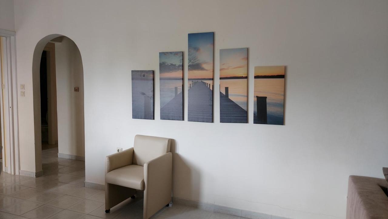 Dolphin 2 Apartment Артемида Екстериор снимка