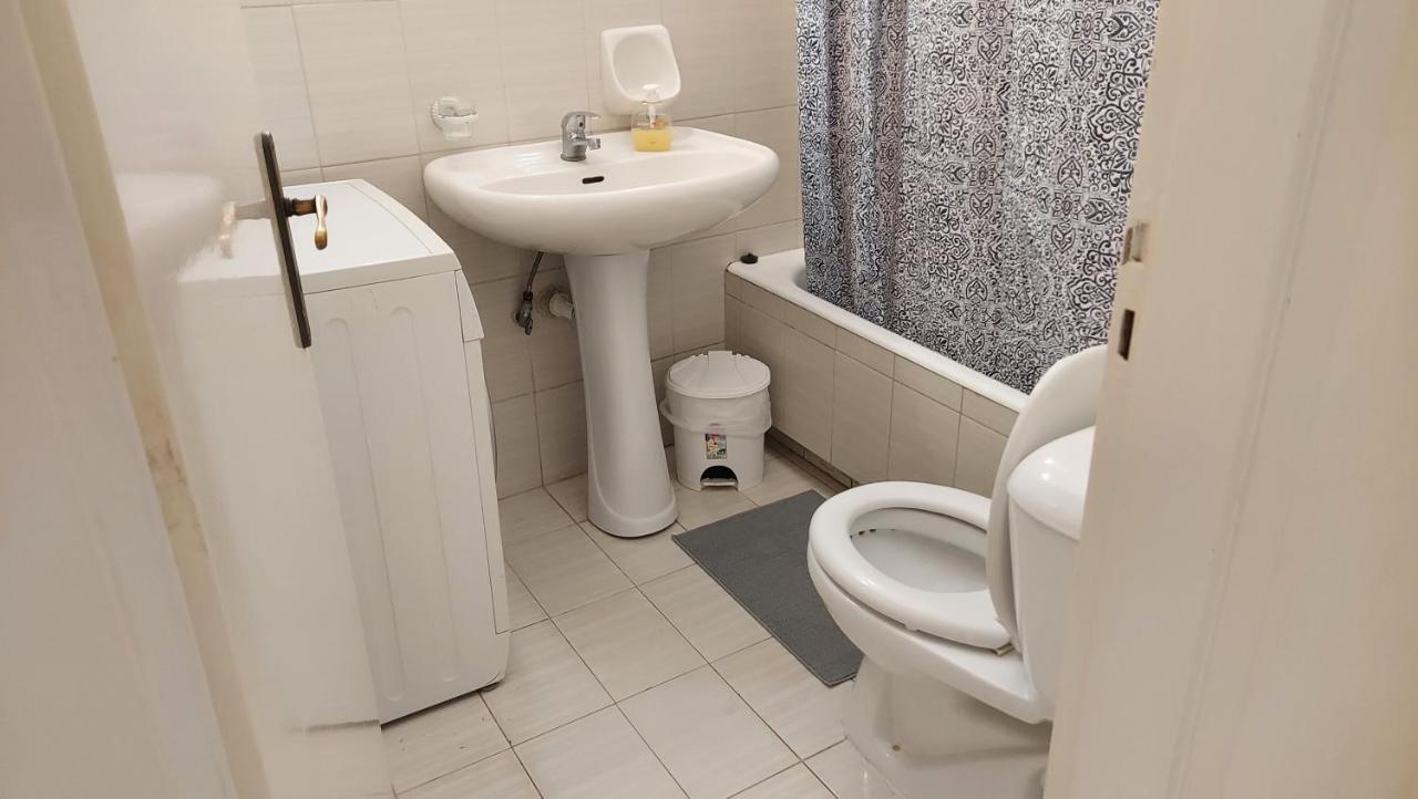 Dolphin 2 Apartment Артемида Екстериор снимка