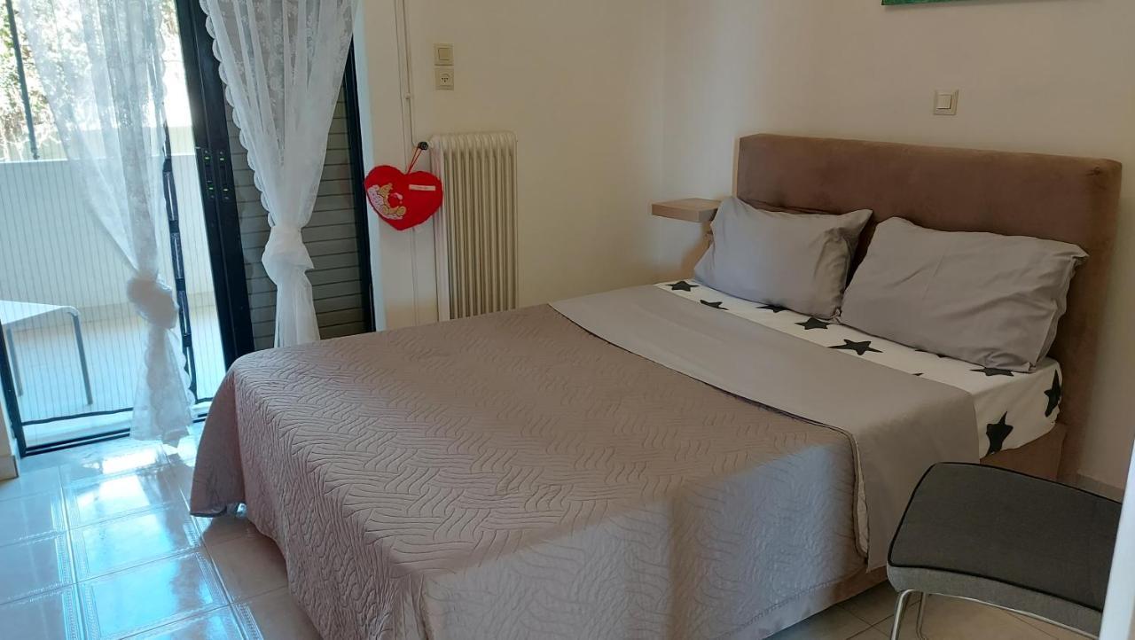 Dolphin 2 Apartment Артемида Екстериор снимка
